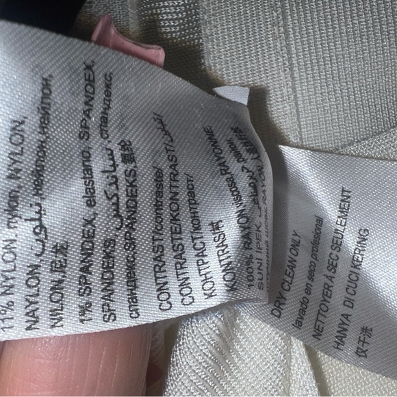 Bebé Mesh & Cage bandage dress - Picture 11 of 13